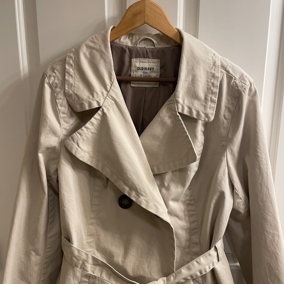 Old Navy Women's Cotton Twill Trench Coat, Light Khaki, XL Tall - Picture 3 of 11